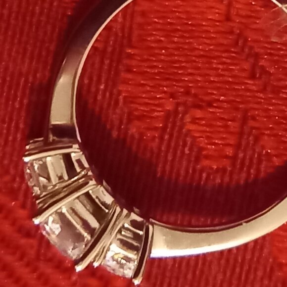 1 ct 3 stone Engagement Silver Ring  925 Past Present Future 6.5 7 Faux Diamonds - Picture 8 of 13